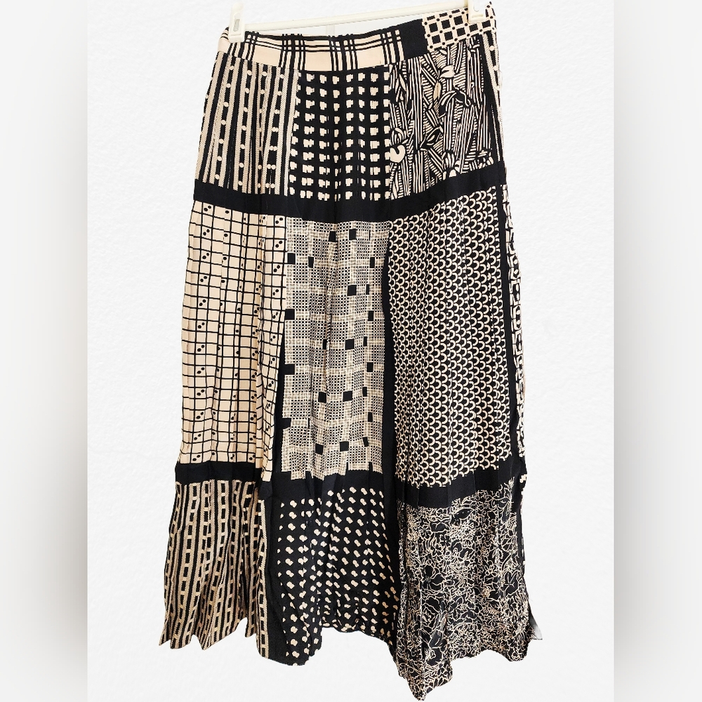 Vintage silk a-line pleated geometric skirt Agatha brown sz 6 1980s